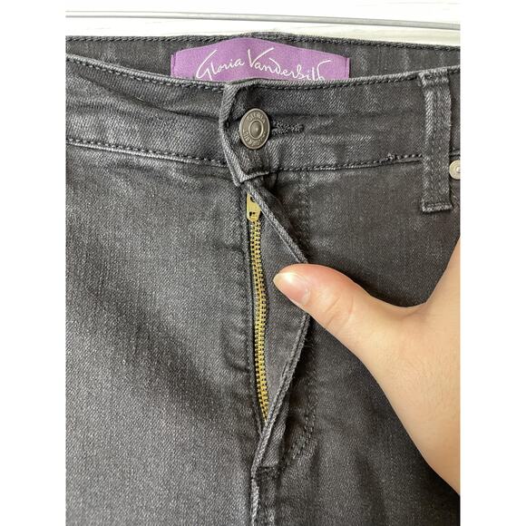 Gloria Vanderbilt Amanda Slim Jeans Womens 6 Black Average Slim Fit Stretch - Picture 2 of 14